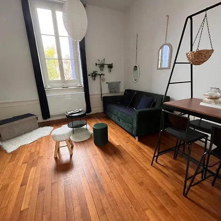 Bed & Bulles-jaccuzzi-parking Lejlighed